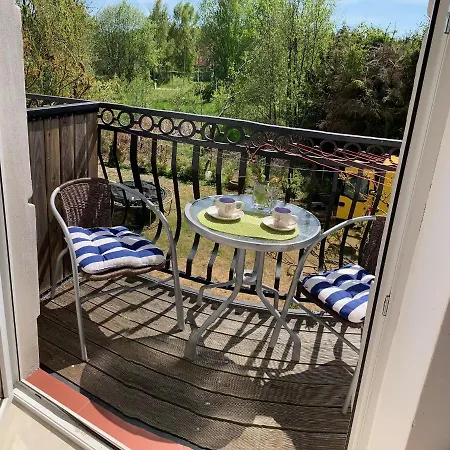 ホームステイ Pszczolka Białogóra