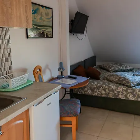 Pszczolka Białogóra