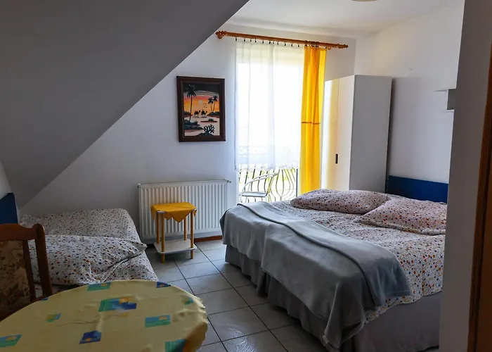 Pszczolka Pansiyon Białogóra