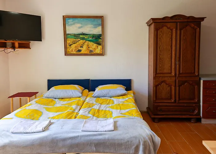 Pszczolka Białogóra